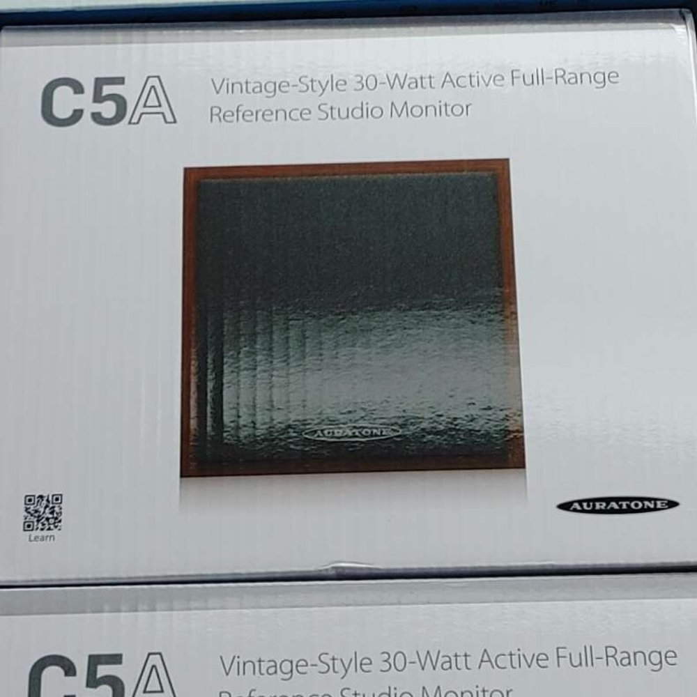 Auratone C5A Vintage-Style 30W Active Full Range Reference Studio Monitors